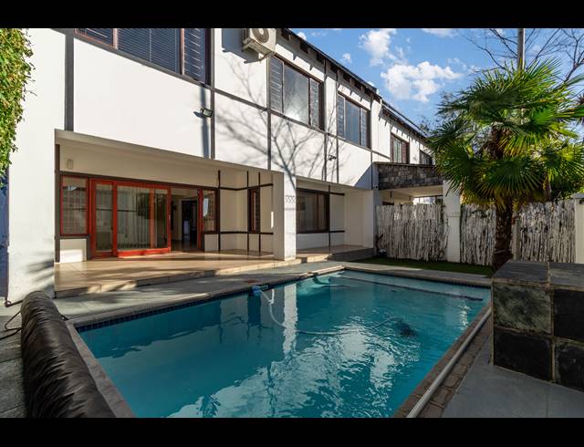 3 BEDROOM HOUSE RENTED IN SUNNINGHILL